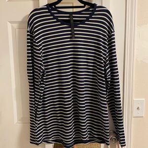 Lululemon Men’s 5 Year Long Sleeve - Size XL